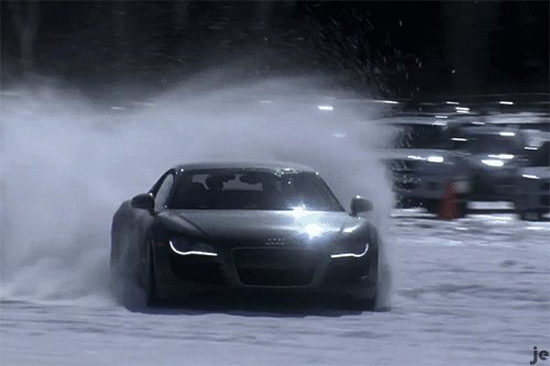 Audi R8 zimny drift