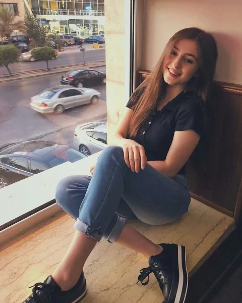 picture_388159241