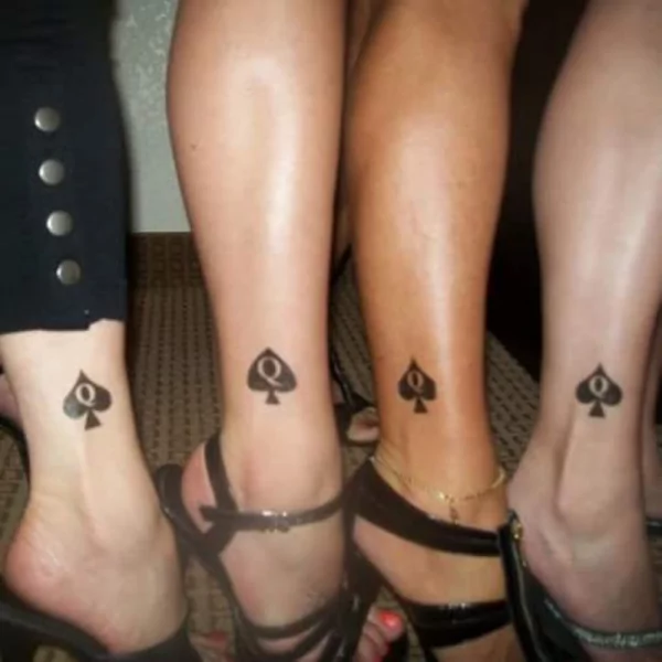 33-o-tendencii-com-p-tatu-dama-pik-foto-34