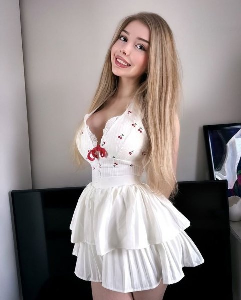 picture_387628477